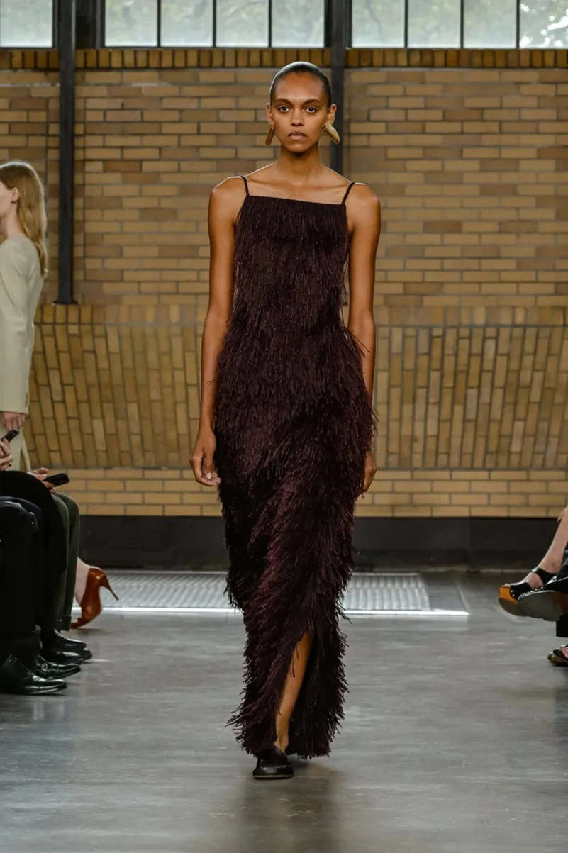 Calvin Klein Spring 2026 Redefines Minimalism For The Modern City