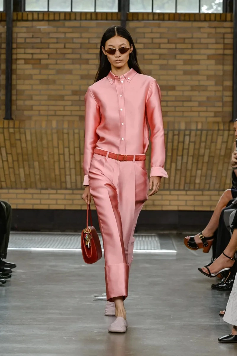 Calvin Klein Spring 2026 Redefines Minimalism For The Modern City