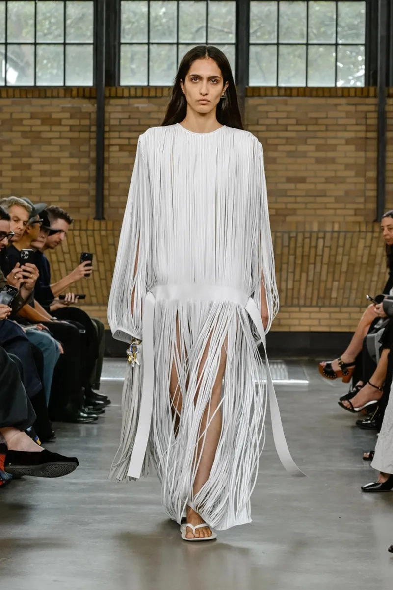 Calvin Klein Spring 2026 Redefines Minimalism For The Modern City