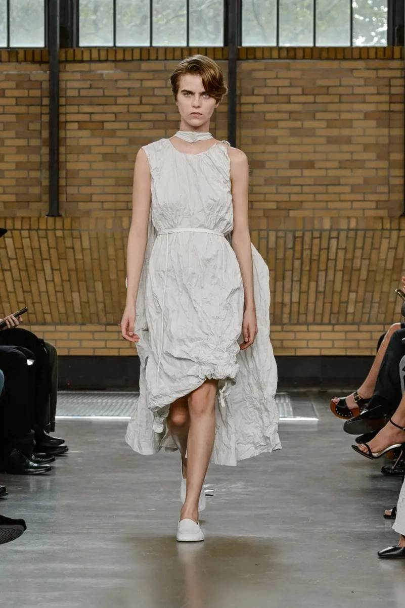 Calvin Klein Spring 2026 Redefines Minimalism For The Modern City