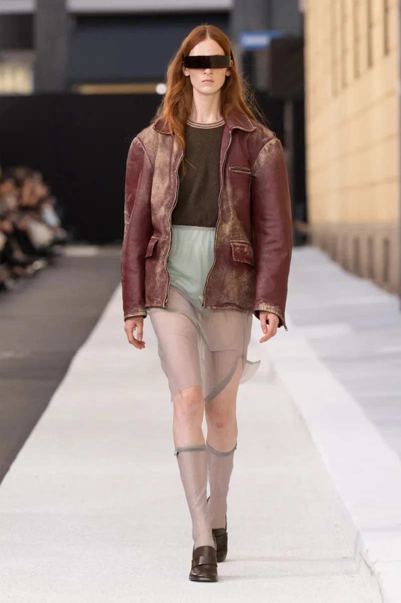 Mm6 Maison Margiela Spring 2026 Takes Urban Milan Into High Fashion