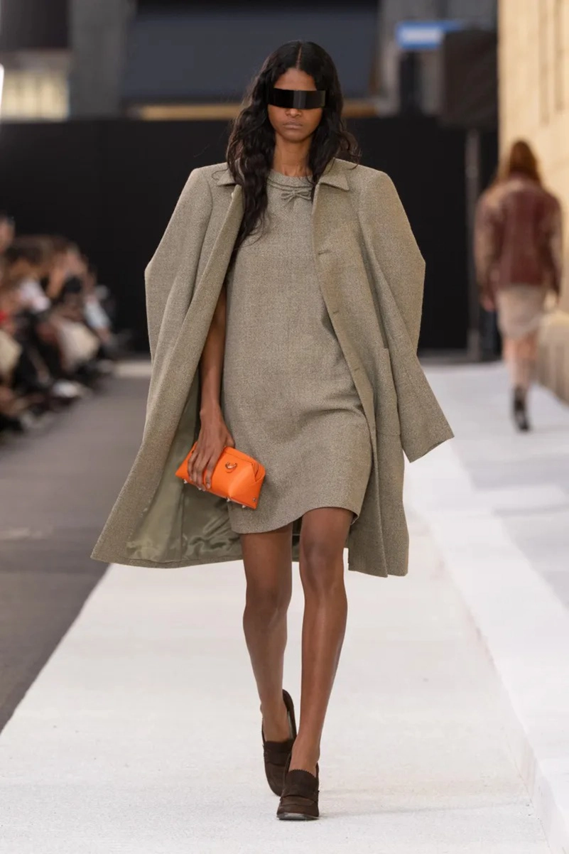 Mm6 Maison Margiela Spring 2026 Takes Urban Milan Into High Fashion