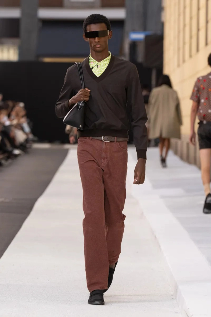 Mm6 Maison Margiela Spring 2026 Takes Urban Milan Into High Fashion
