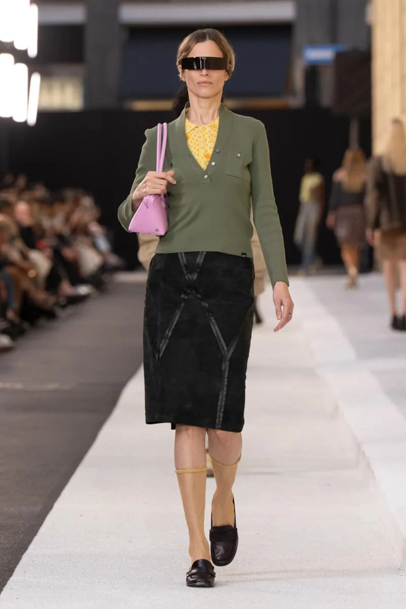 Mm6 Maison Margiela Spring 2026 Takes Urban Milan Into High Fashion