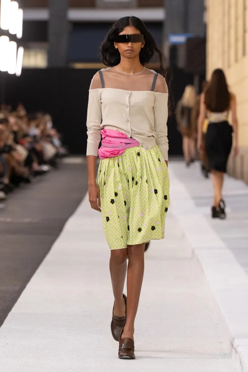Mm6 Maison Margiela Spring 2026 Takes Urban Milan Into High Fashion