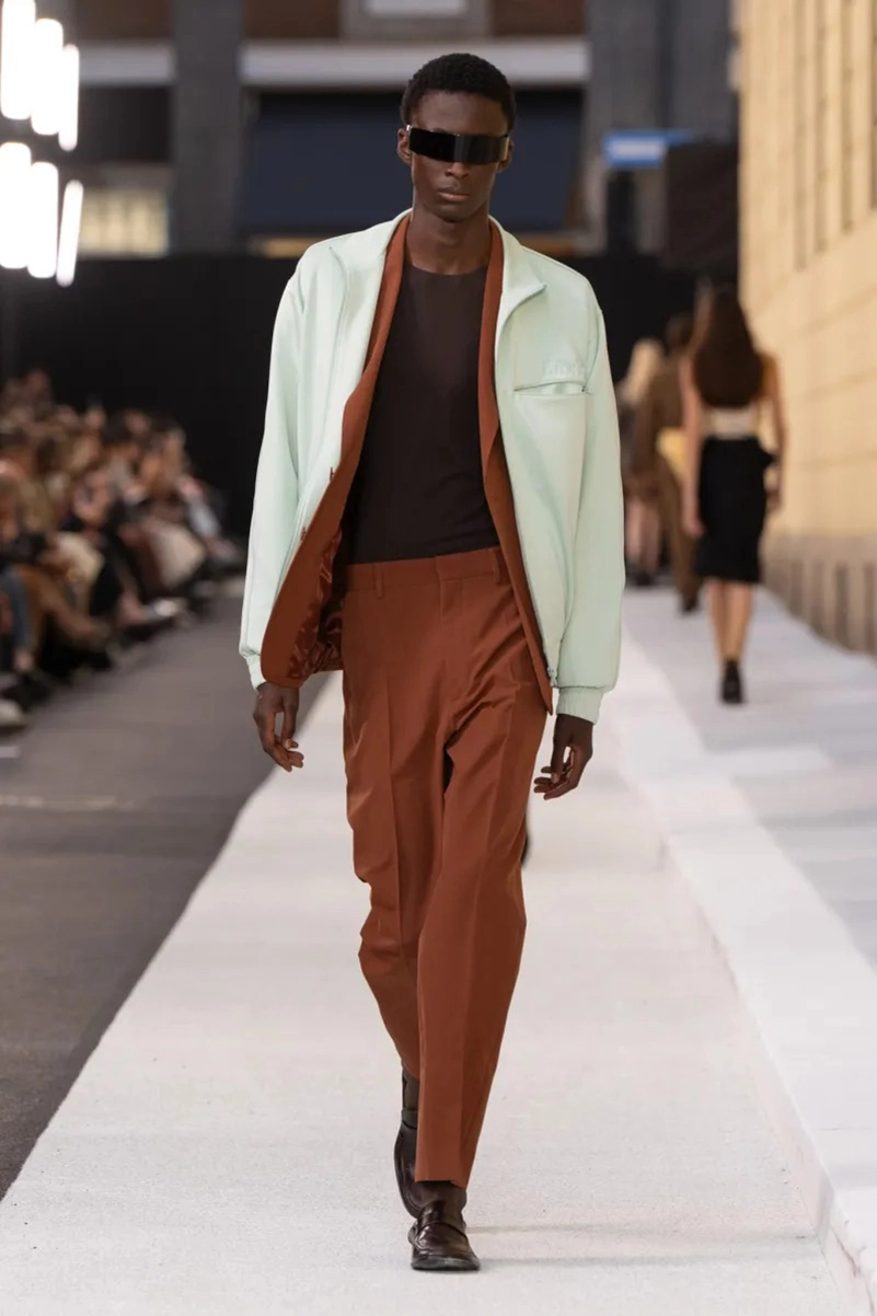 Mm6 Maison Margiela Spring 2026 Takes Urban Milan Into High Fashion