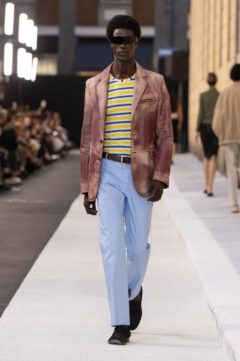 Mm6 Maison Margiela Spring 2026 Takes Urban Milan Into High Fashion