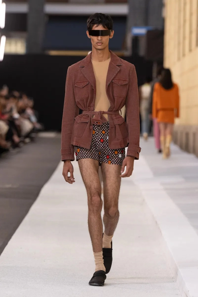 Mm6 Maison Margiela Spring 2026 Takes Urban Milan Into High Fashion