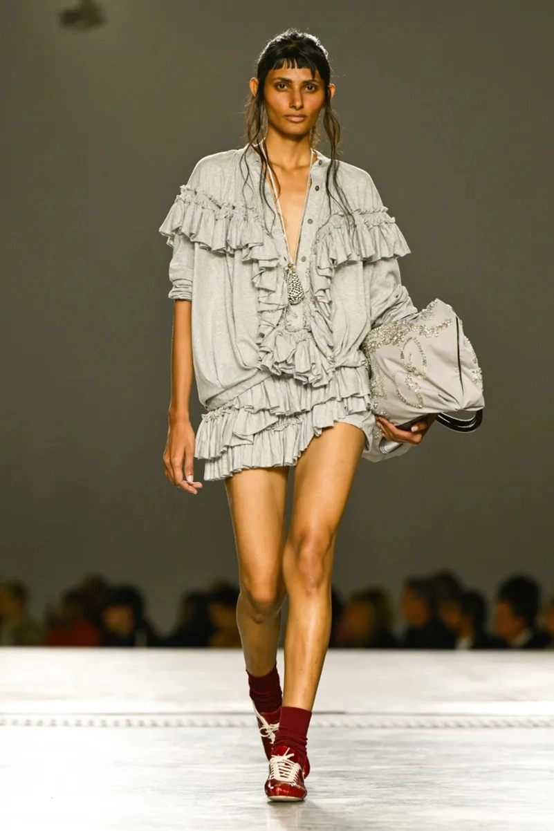 Dries Van Noten Spring 2026 Rides the Surf of Color and Light