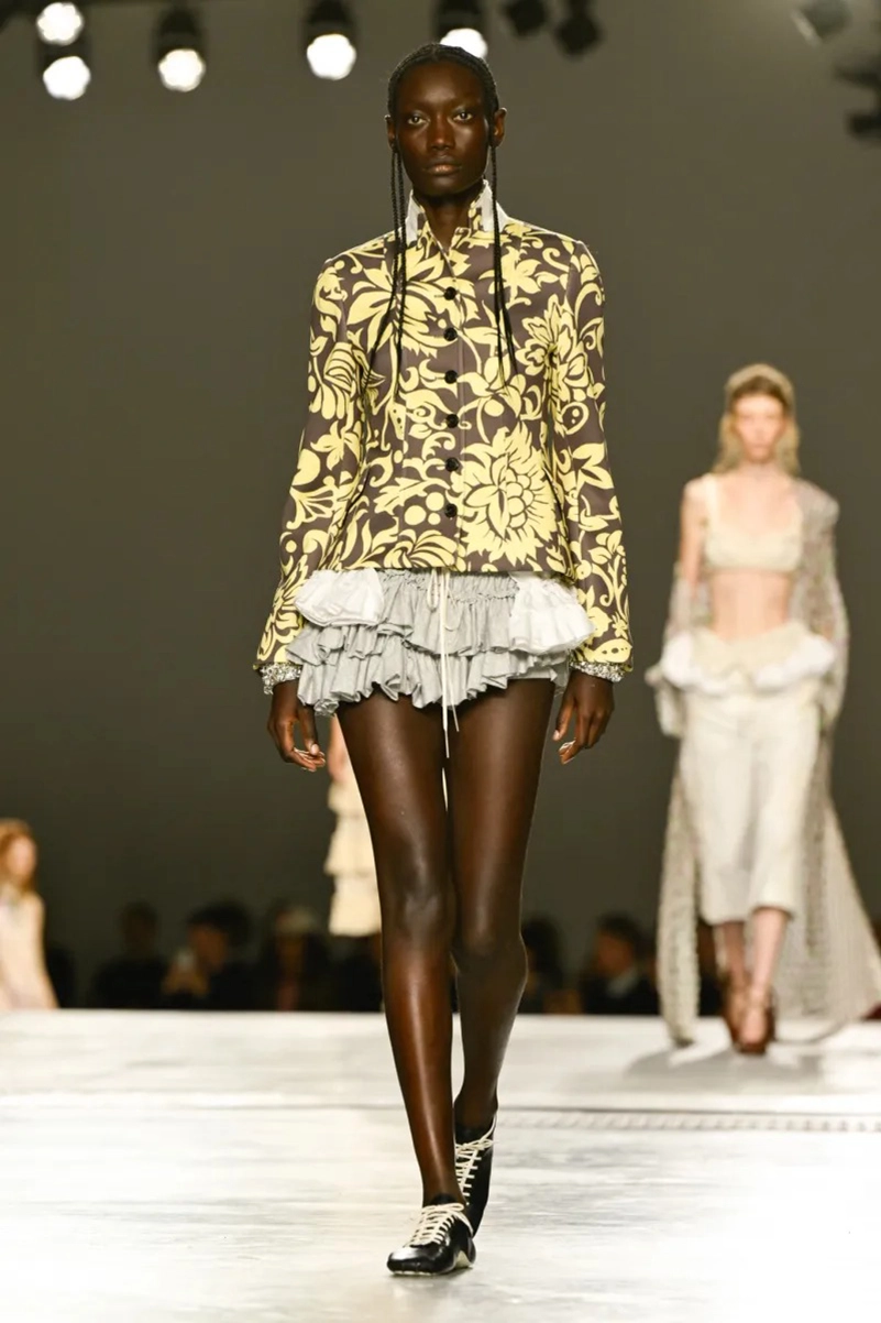 Dries Van Noten Spring 2026 Rides the Surf of Color and Light