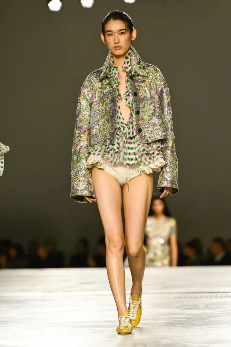 Dries Van Noten Spring 2026 Rides the Surf of Color and Light