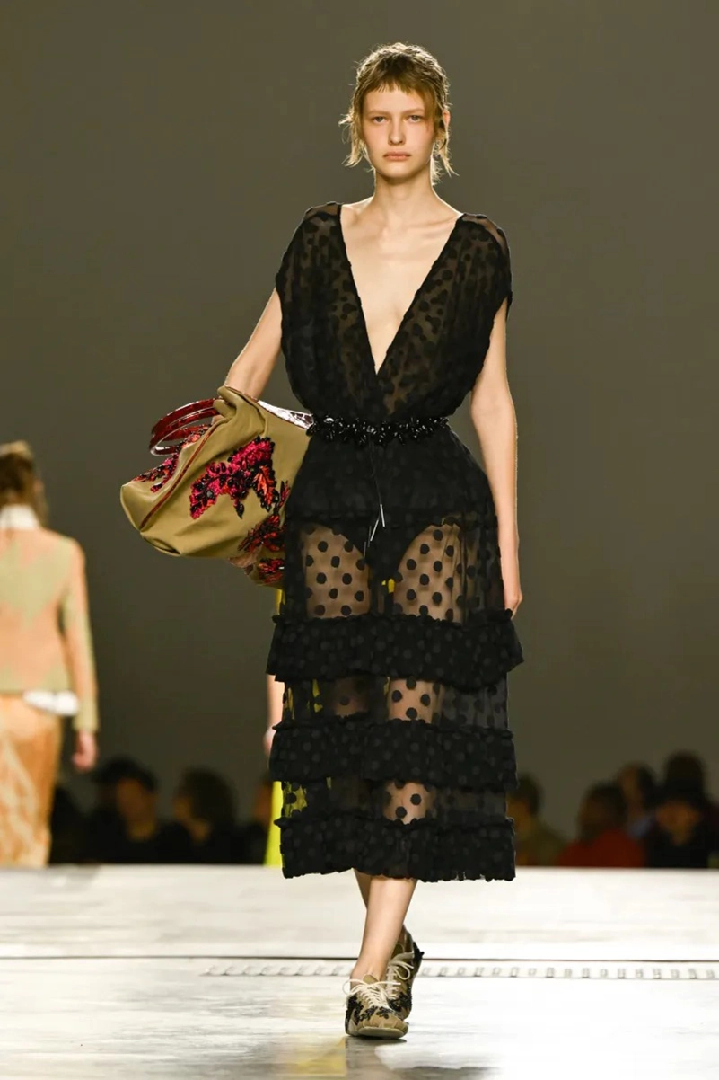 Dries Van Noten Spring 2026 Rides the Surf of Color and Light