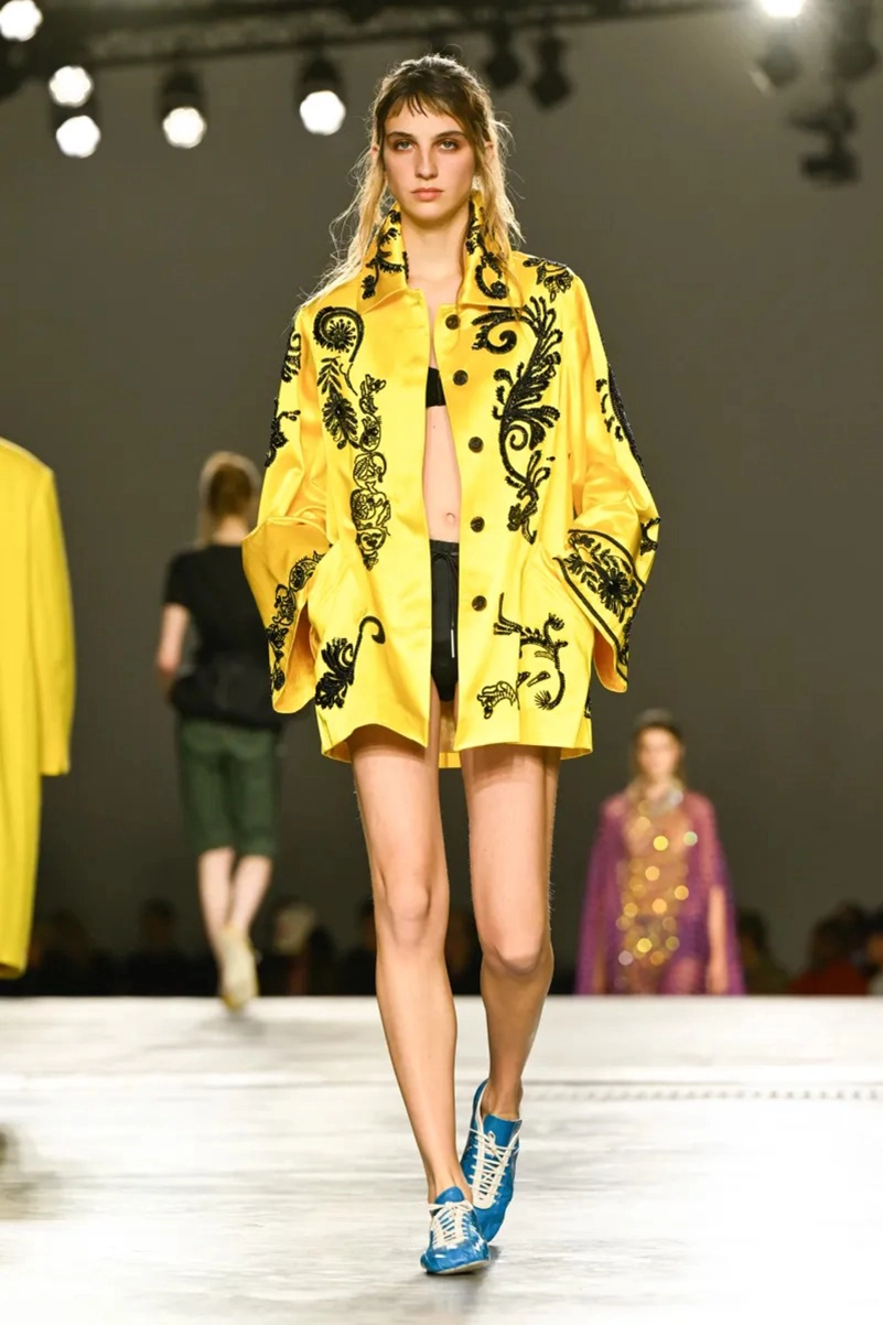 Dries Van Noten Spring 2026 Rides the Surf of Color and Light