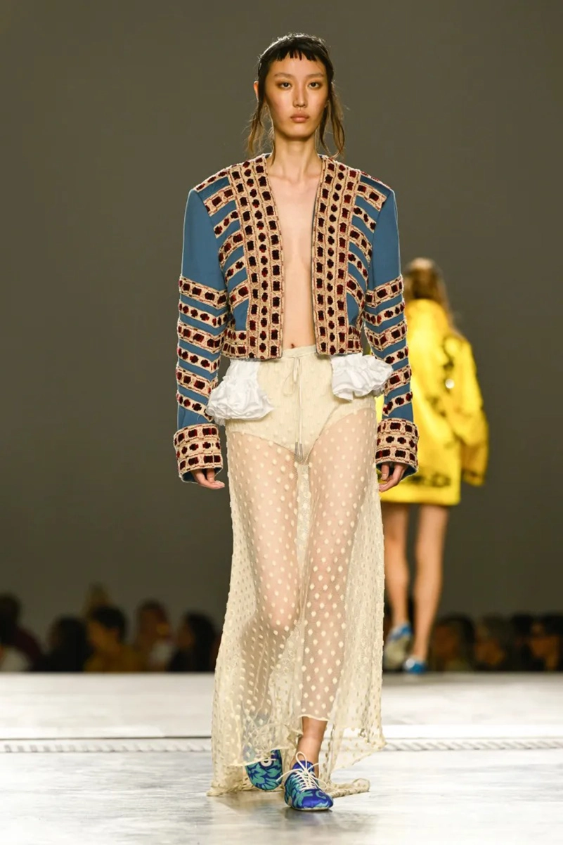 Dries Van Noten Spring 2026 Rides the Surf of Color and Light