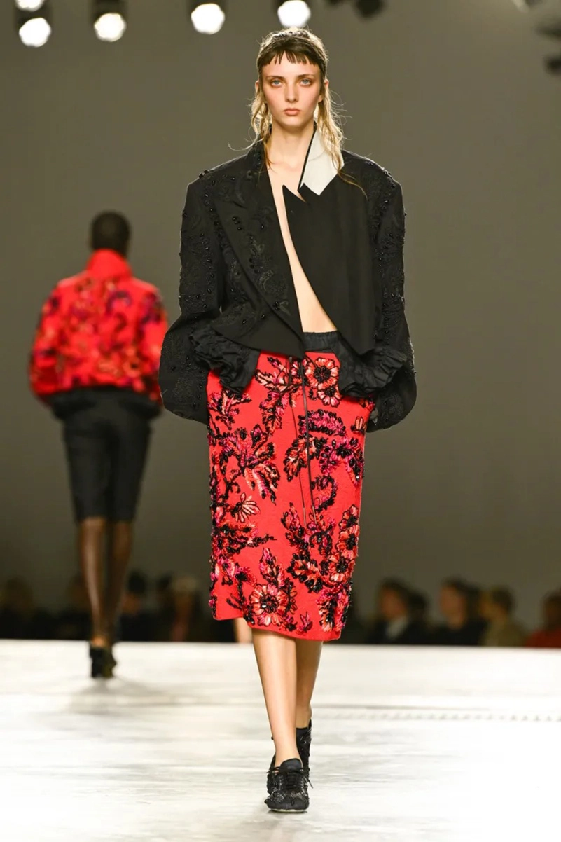 Dries Van Noten Spring 2026 Rides the Surf of Color and Light