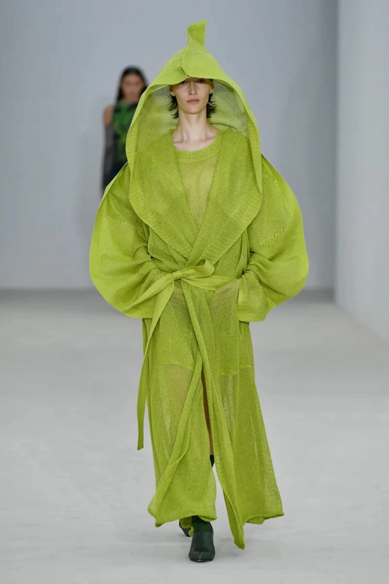 Issey Miyake Spring 2026 Breathes Spirit Into Modern Minimalism