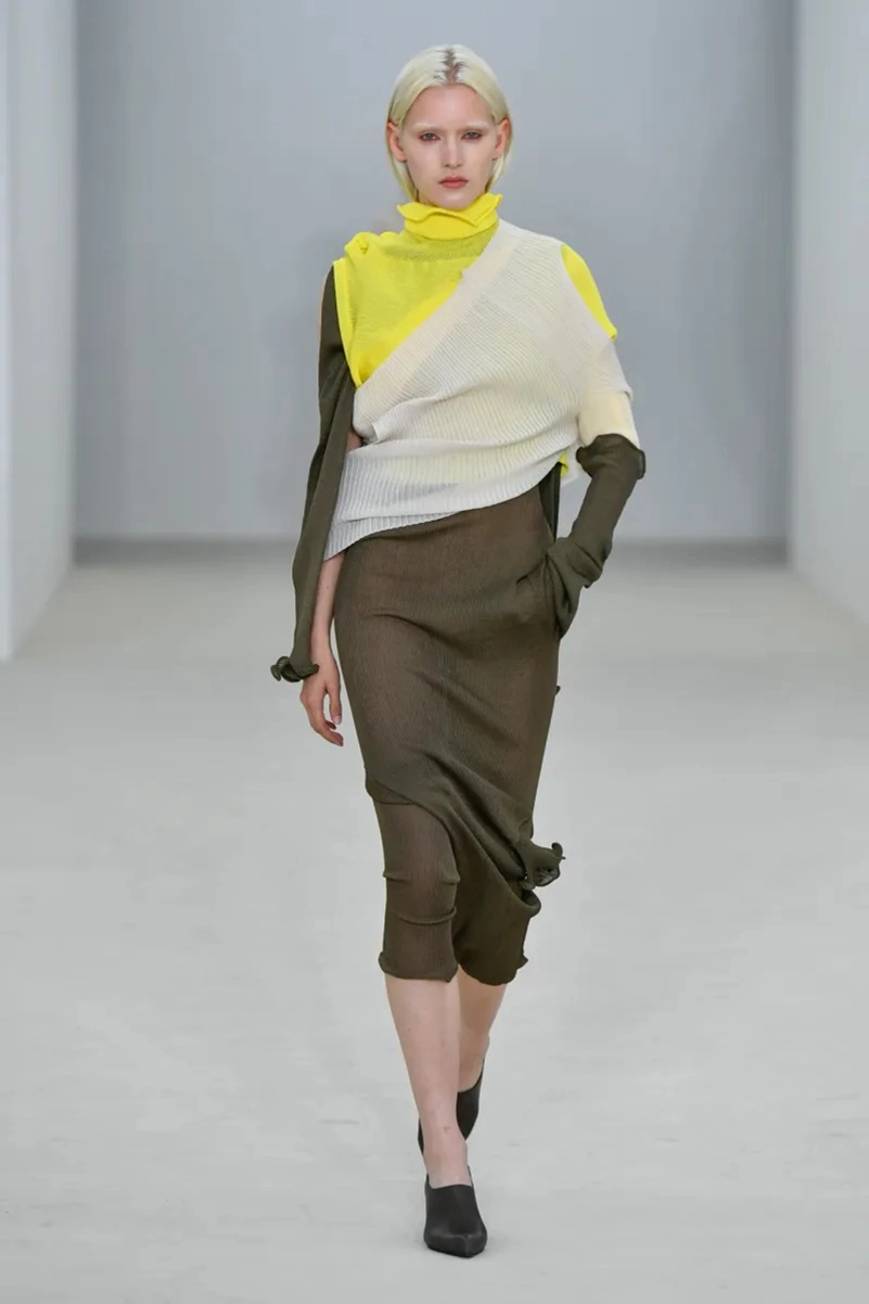 Issey Miyake Spring 2026 Breathes Spirit Into Modern Minimalism