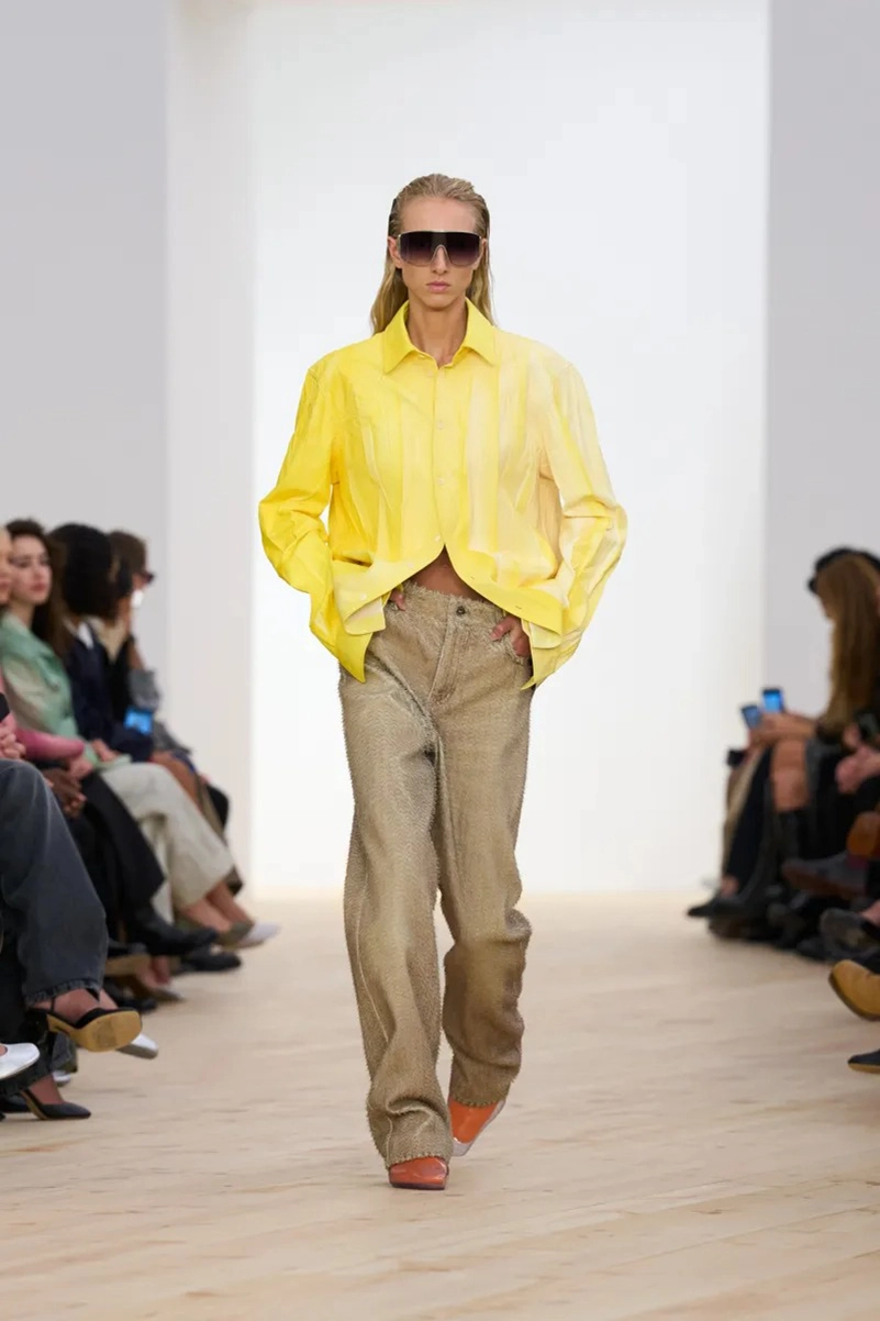 Loewe Spring 2026 Shapes the Future of Luxury With Bold Color