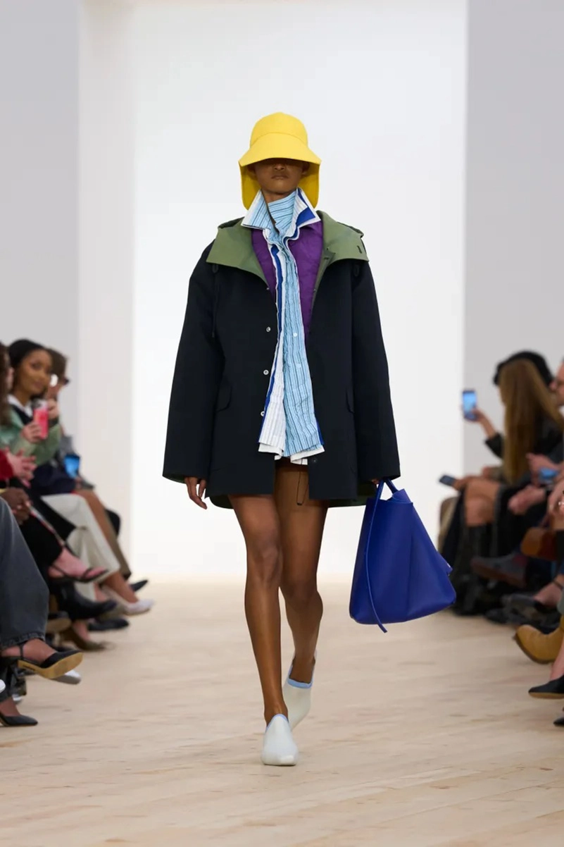 Loewe Spring 2026 Shapes the Future of Luxury With Bold Color