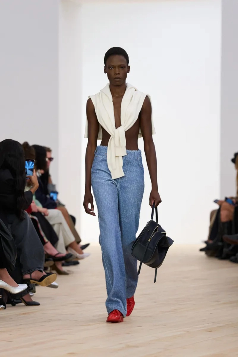 Loewe Spring 2026 Shapes the Future of Luxury With Bold Color