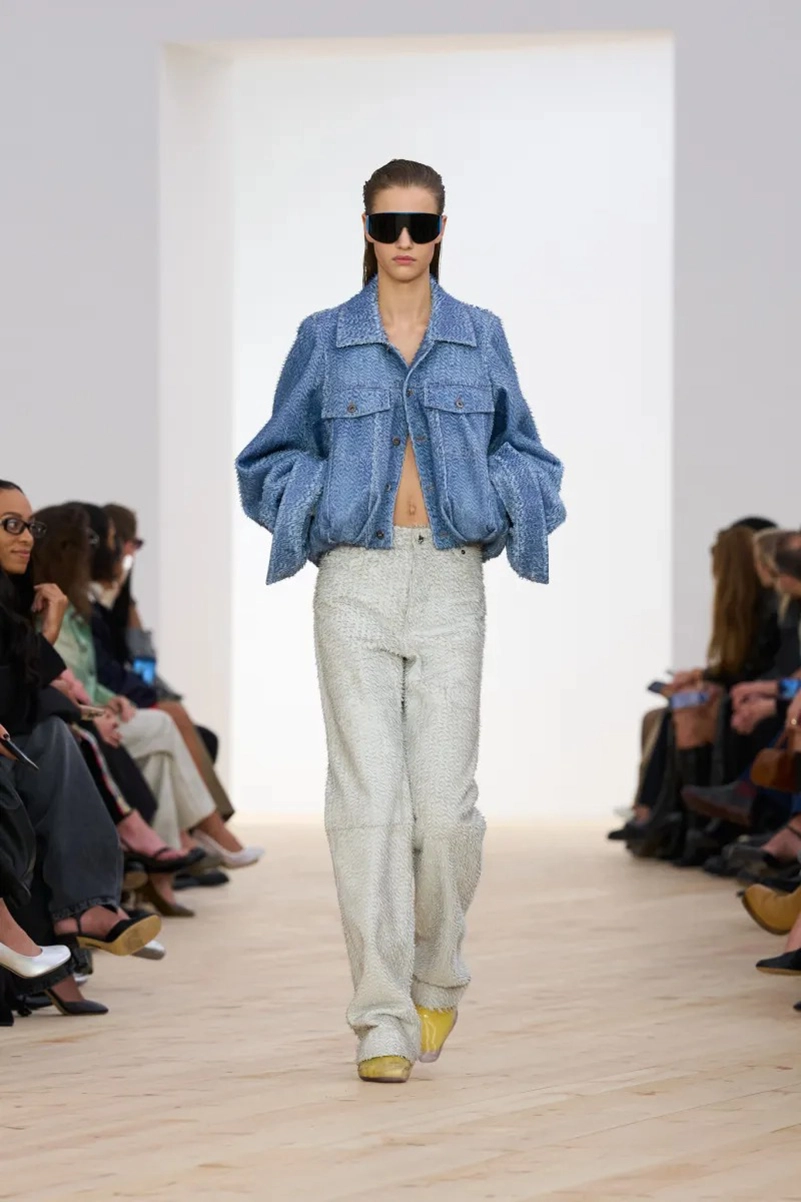 Loewe Spring 2026 Shapes the Future of Luxury With Bold Color