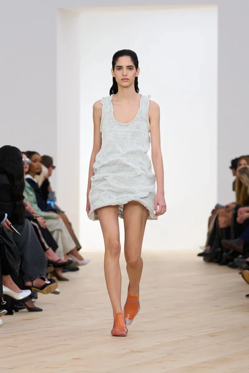 Loewe Spring 2026 Shapes the Future of Luxury With Bold Color