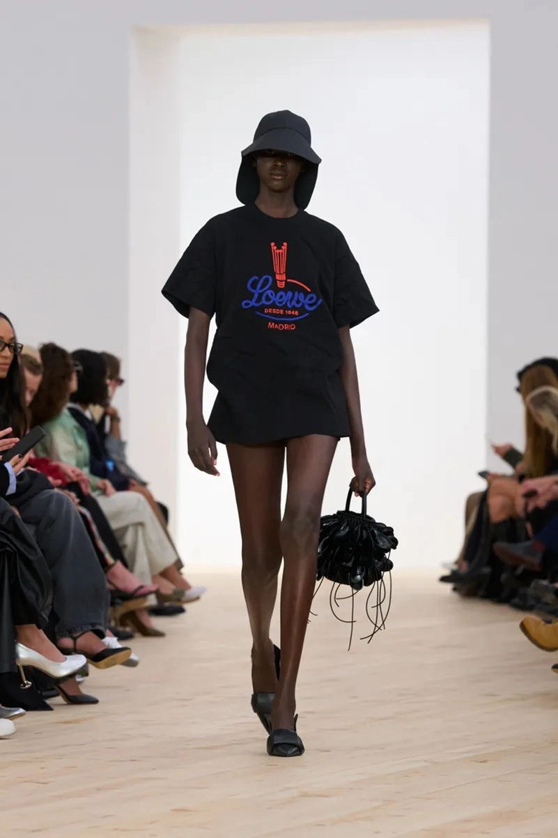 Loewe Spring 2026 Shapes the Future of Luxury With Bold Color