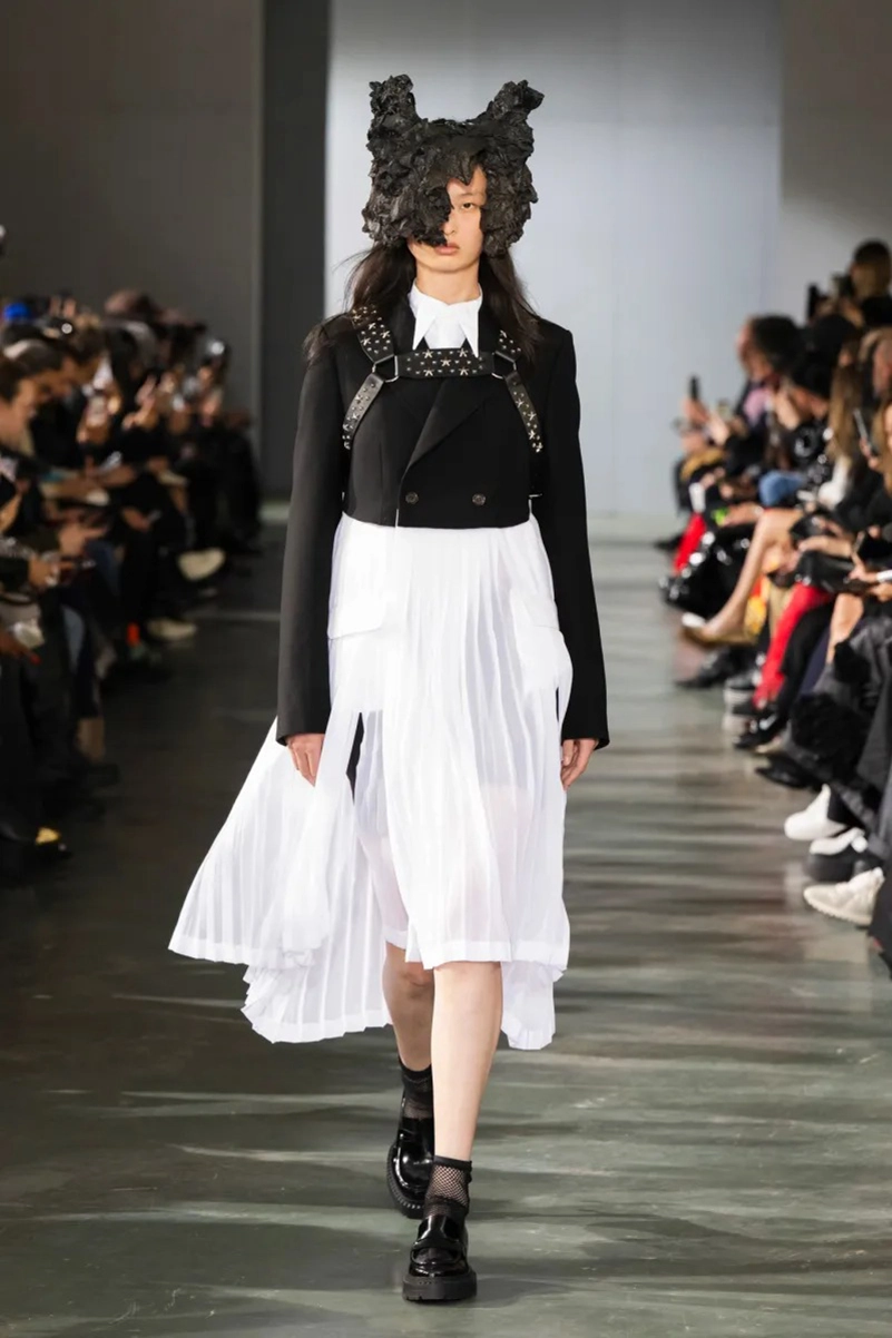 Noir Kei Ninomiya Spring 2026 Shapes Dreamlike Couture With Subversive Edge