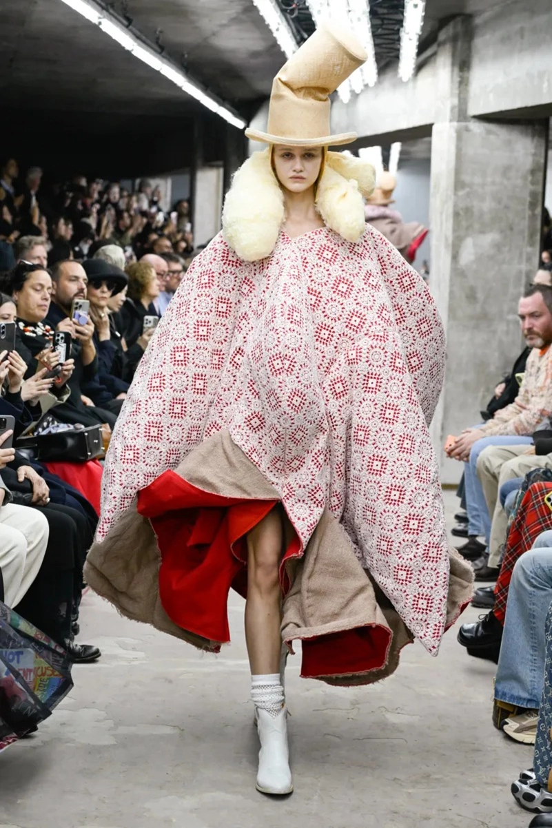 Rei Kawakubo Turns Imperfection Into Art For Comme Des Garçons Spring 2026