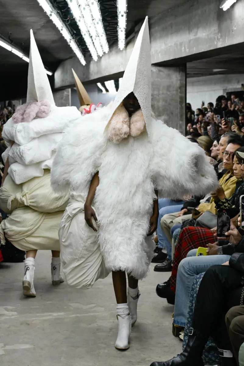 Rei Kawakubo Turns Imperfection Into Art For Comme Des Garçons Spring 2026