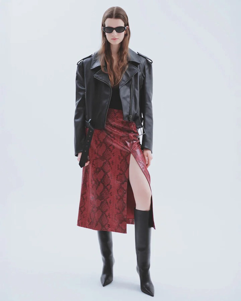 Fall 2025 By Zeynep Arçay Moves From Tailoring To Night With Ease