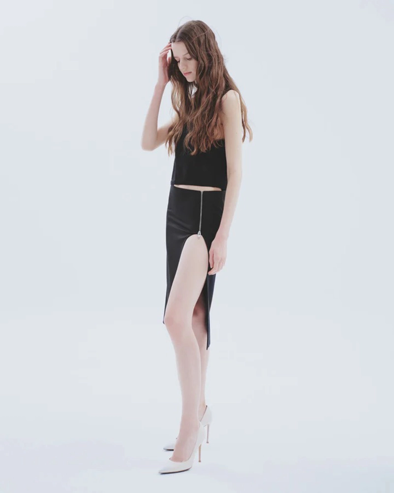 Fall 2025 By Zeynep Arçay Moves From Tailoring To Night With Ease