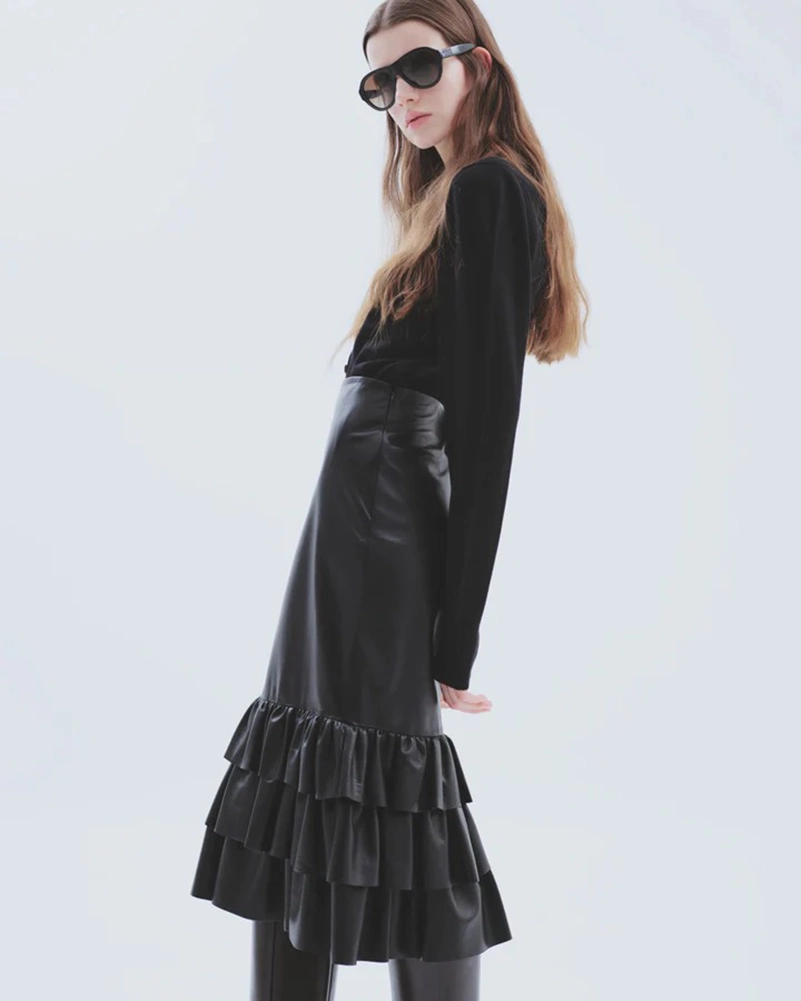 Fall 2025 By Zeynep Arçay Moves From Tailoring To Night With Ease