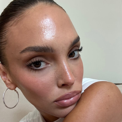 This Everyday Makeup Makes A Case For White Eyeliner