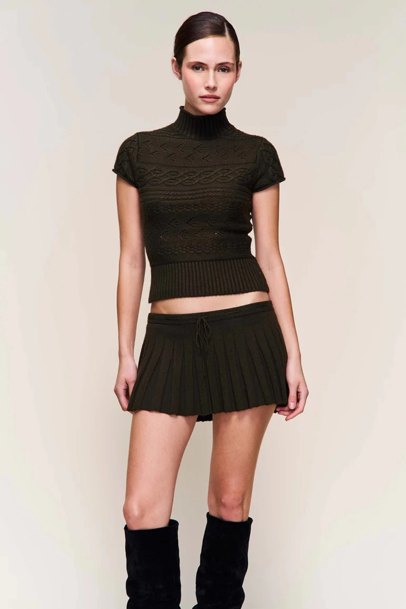 Guizio Fall Winter 2025 Shapes a Femme Mood With Edge