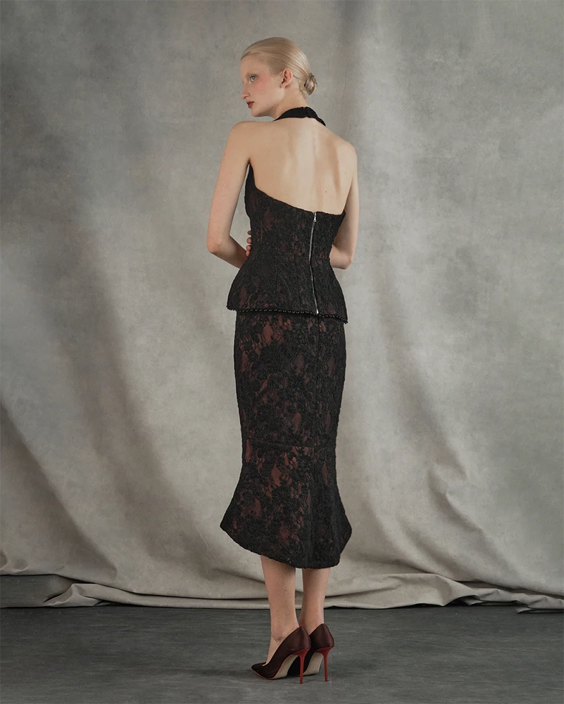 Rasario Pushes Statement Dressing Forward