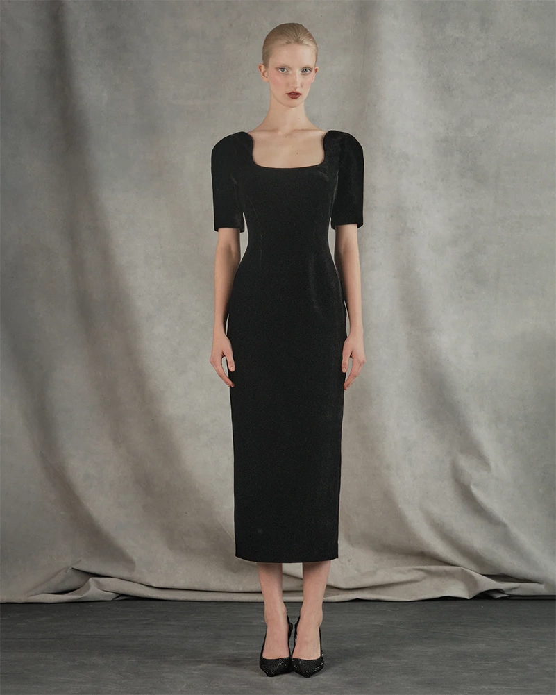 Rasario Pushes Statement Dressing Forward