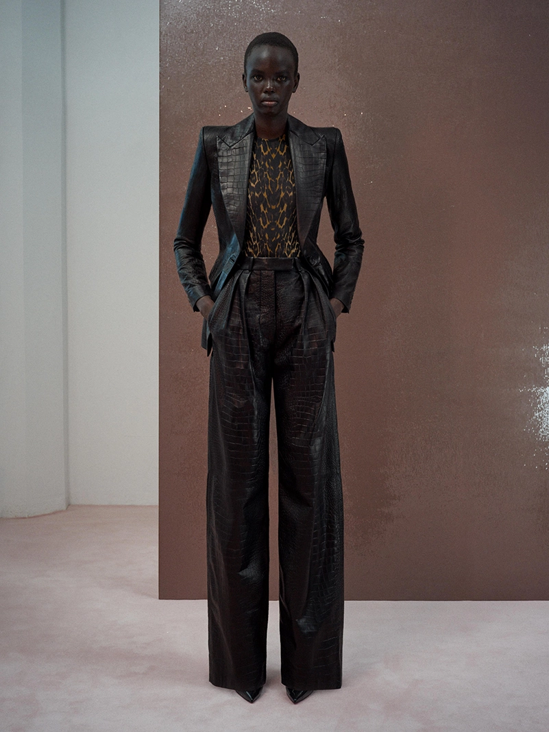 Alex Perry Lets Textures Speak Across the 2026 Resort Offering