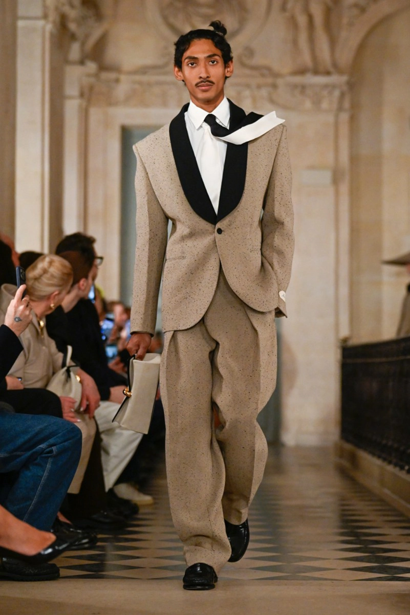 Jacquemus Fall Winter 2026 Brings Playful Tailoring to Paris