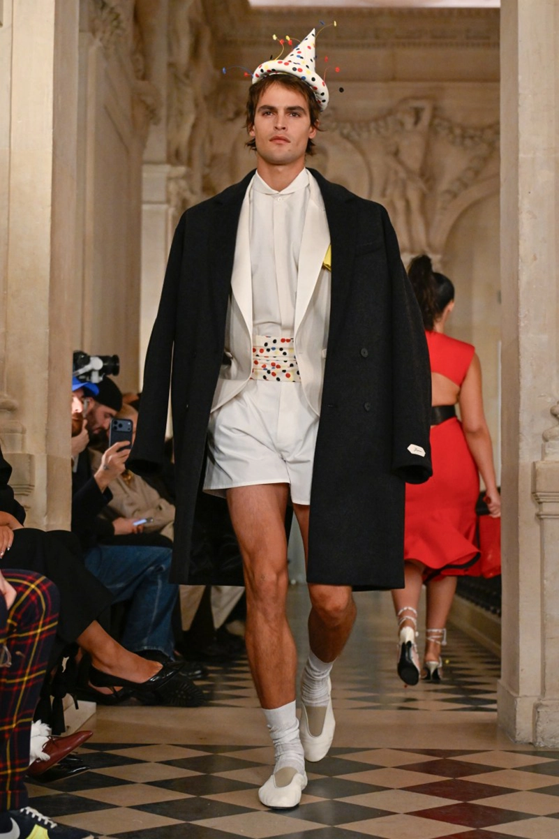 Jacquemus Fall Winter 2026 Brings Playful Tailoring to Paris