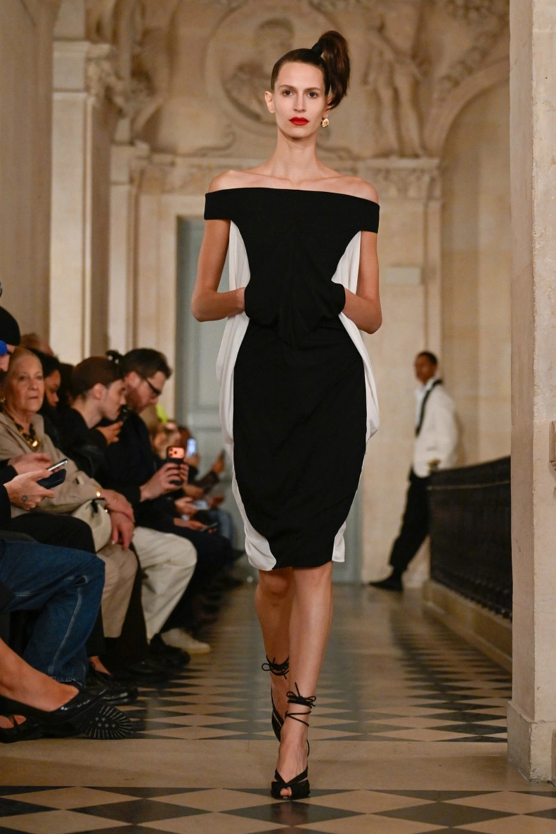 Jacquemus Fall Winter 2026 Brings Playful Tailoring to Paris