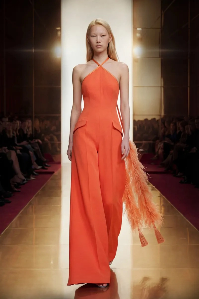 Alexis Mabille Spring Couture 2026 Recasts The Runway Using Ai Screens