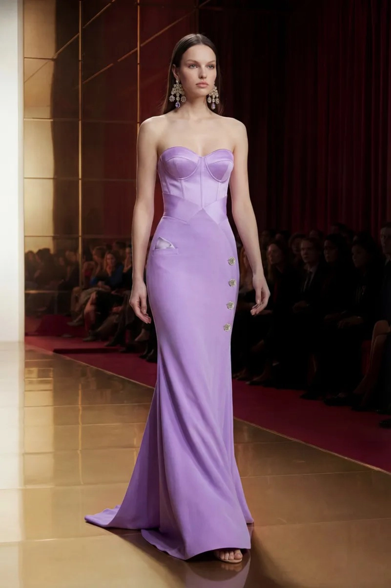 Alexis Mabille Spring Couture 2026 Recasts The Runway Using Ai Screens