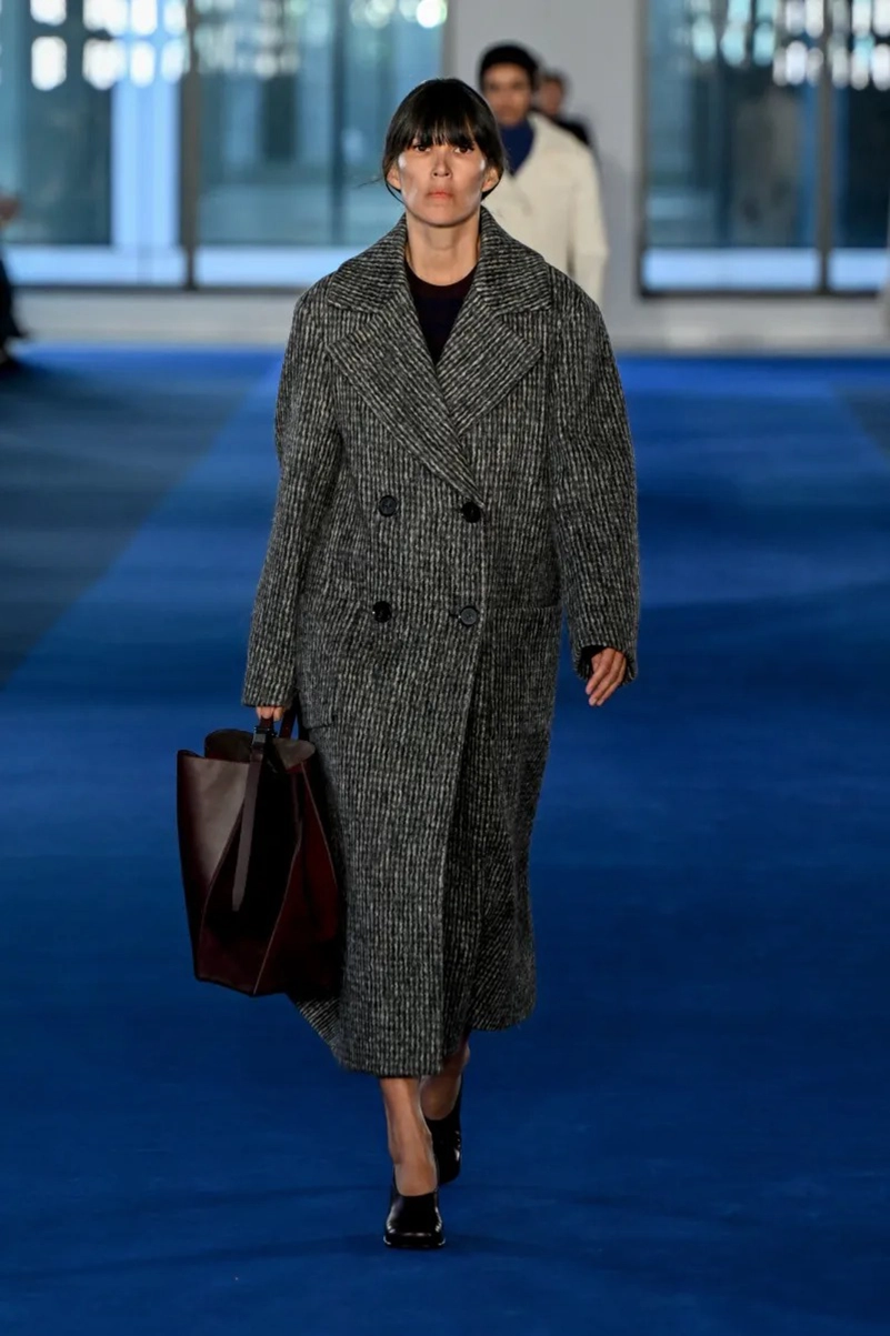 Rachel Scott’s Proenza Schouler Fall 2026 Unveils Asymmetric Tailoring and Lived-In Energy