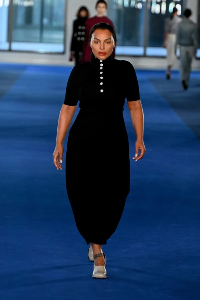 Rachel Scott’s Proenza Schouler Fall 2026 Unveils Asymmetric Tailoring and Lived-In Energy