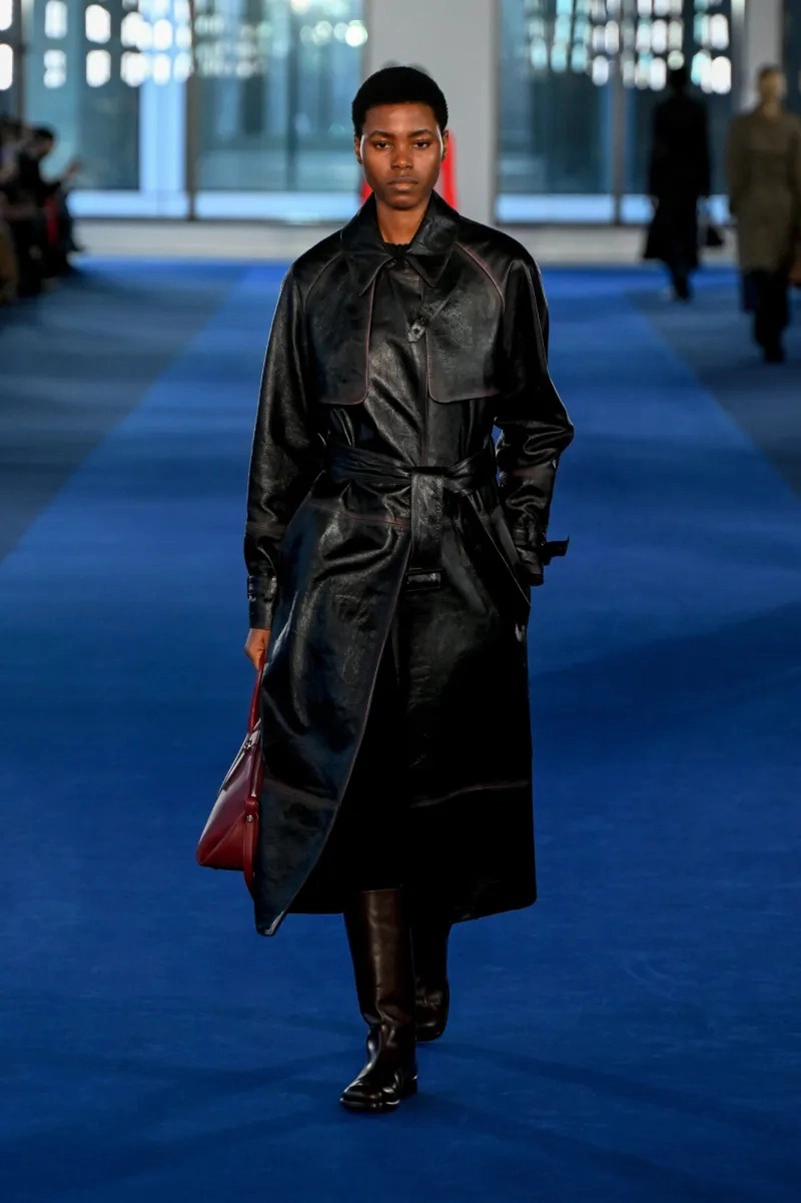 Rachel Scott’s Proenza Schouler Fall 2026 Unveils Asymmetric Tailoring and Lived-In Energy