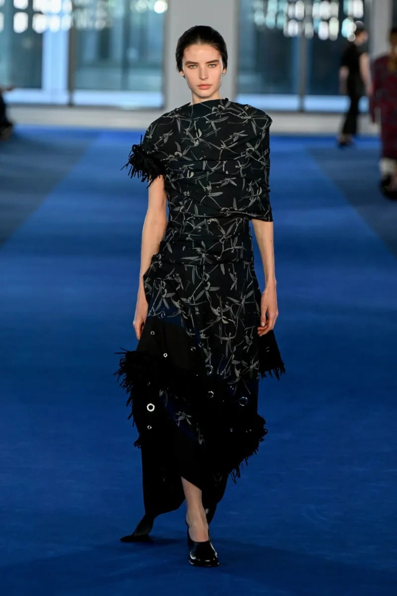 Rachel Scott’s Proenza Schouler Fall 2026 Unveils Asymmetric Tailoring and Lived-In Energy