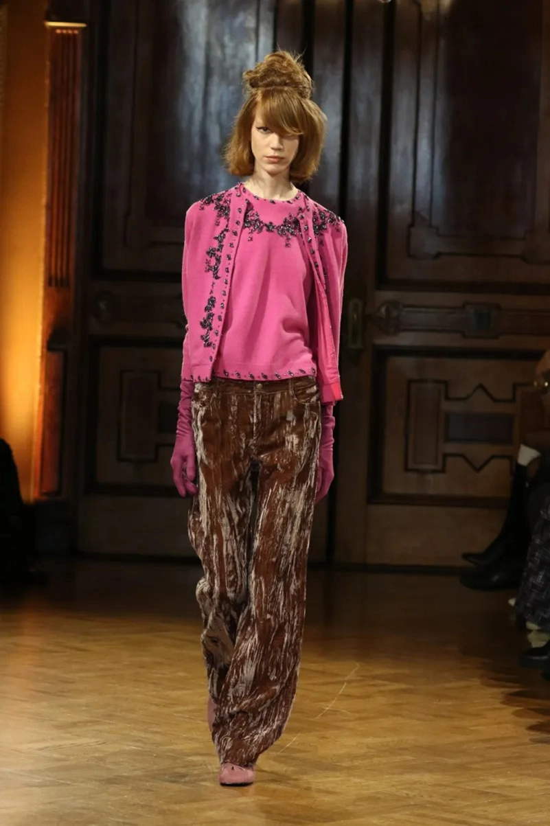 Anna Sui Fall 2026 New Romantic Runway Review