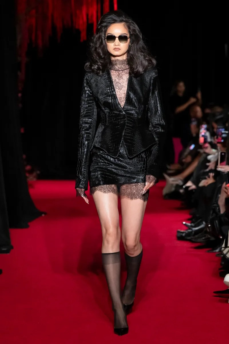 LaQuan Smith Fall 2026 Bond Girl Inspired Runway