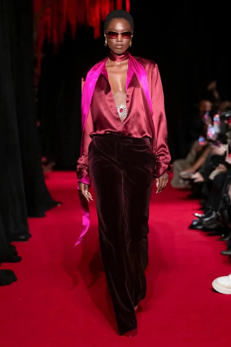 LaQuan Smith Fall 2026 Bond Girl Inspired Runway